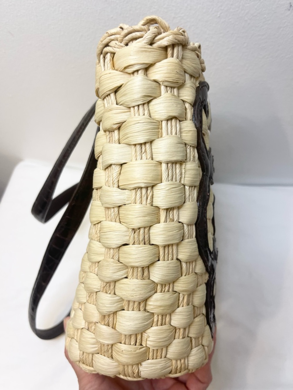 Brighton “Lyric “ Woven Straw Tote with Dark Brown Leather Trim and Heart Charm - Picture 12 of 13
